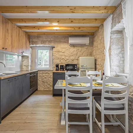 La Dolce - Duplex Stone Lejlighed Blato na Cetini
